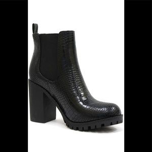 SODA faux Crocodile Print Boots